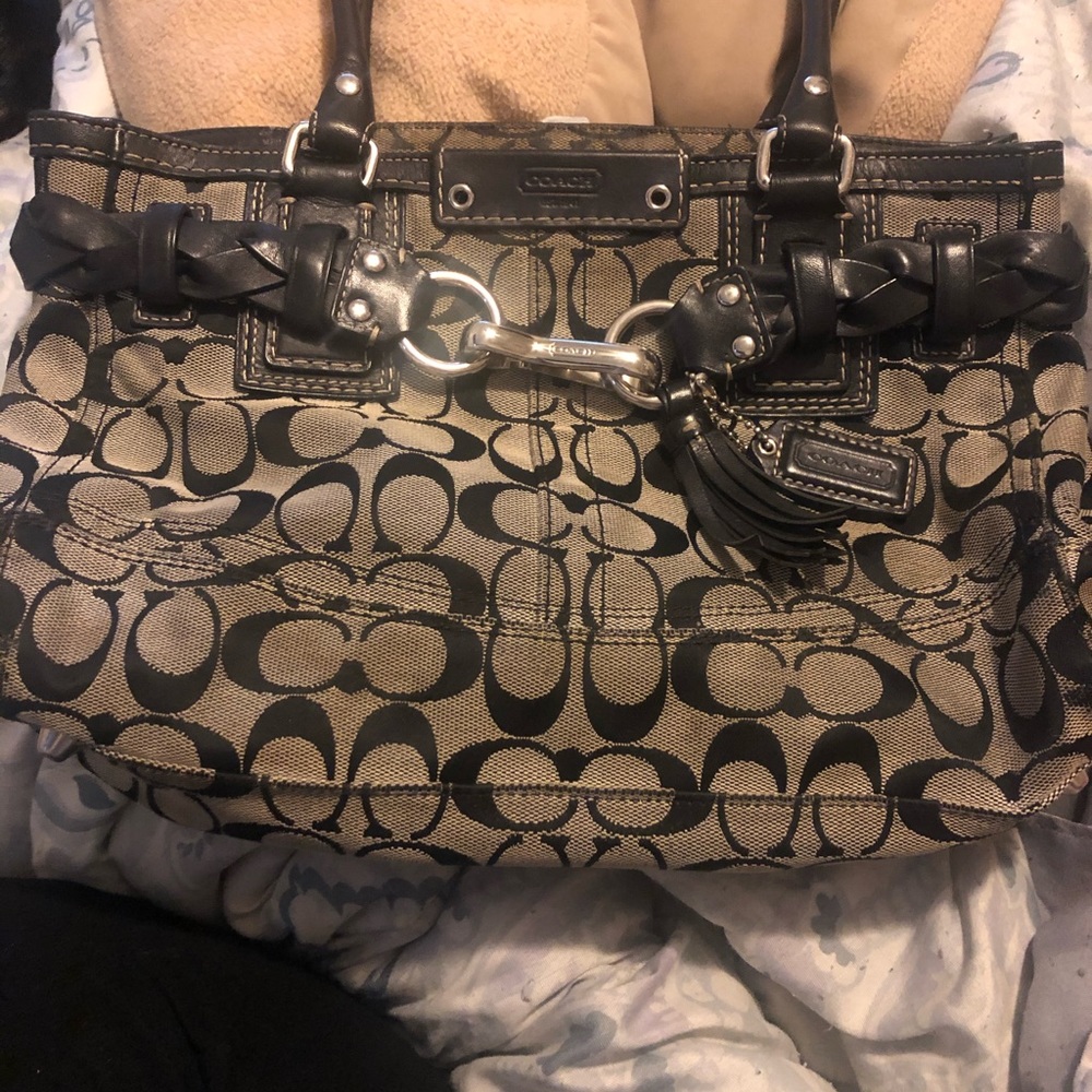 Coach purse in good condition